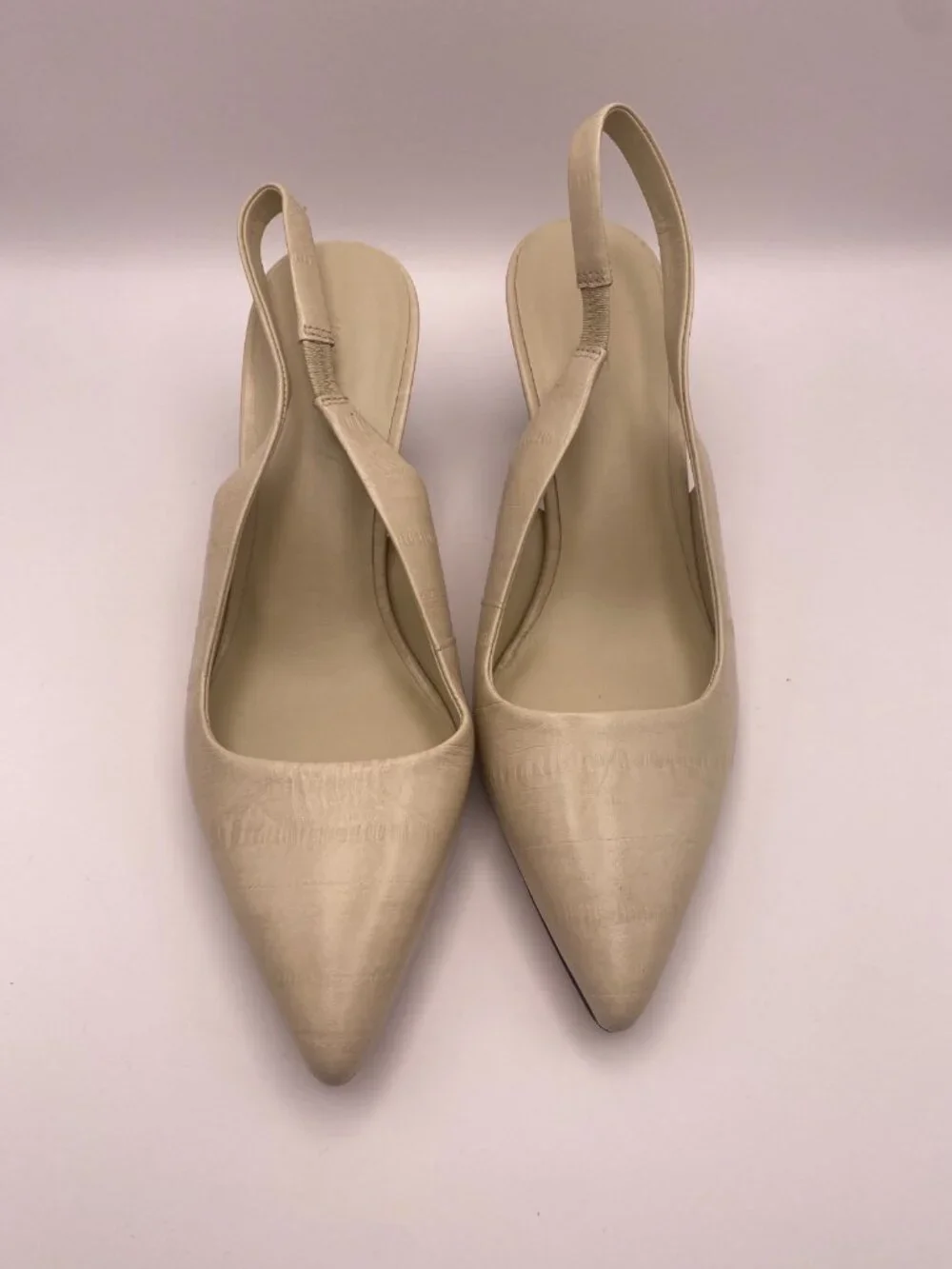 Vince Womens Ivory Pointy Toe Leather Slingback Heel Pump Sz 7
